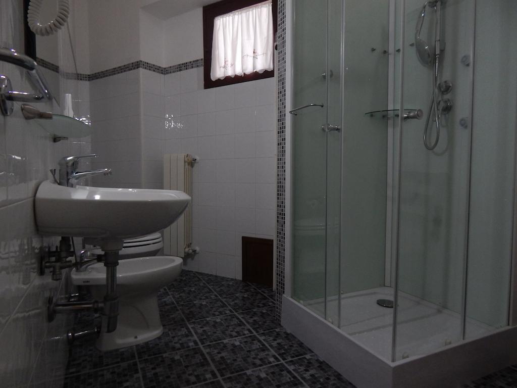 Hotel Il Platano Ottana Pokój zdjęcie